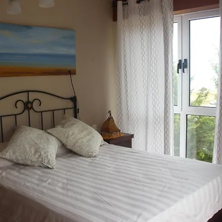 Turistico Meron, Duplex San Vicente De La Barquera